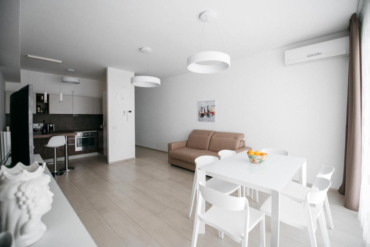 Diana - Taormina Minerva Luxury Apartment By Taormina Holidays מראה חיצוני תמונה