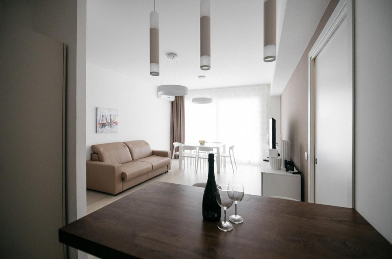 Diana - Taormina Minerva Luxury Apartment By Taormina Holidays מראה חיצוני תמונה